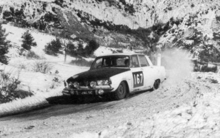 William Morrison i John Syer – Rover 2000.