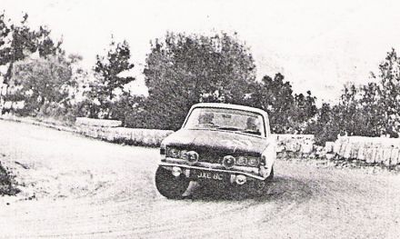 Sobiesław Zasada i Adam Wędrychowski – Rover 2000.