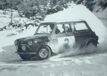 Timo Makinen i Paul Easter – BMC Mini Cooper S.