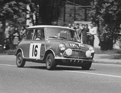 Sobiesław Zasada i Zenon Leszczuk - BMC Mini Cooper S.