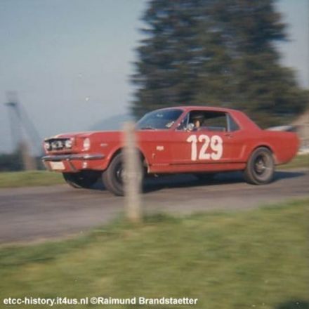 Adolf Kern – Ford Mustang.