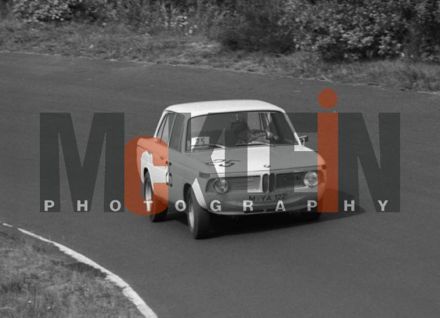 Dieter Glemser i Toni Fischhaber – BMW 2000 Ti.