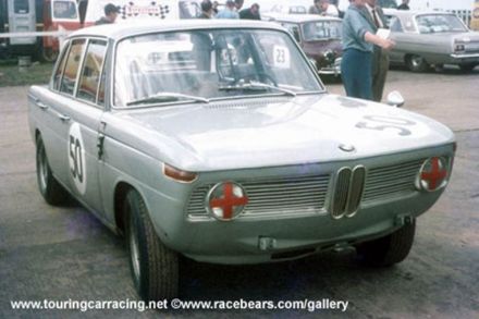 Hans Koster i Helmut Kelleners – BMW 1800 Ti SA.