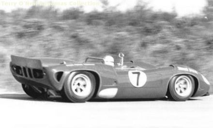 Mark Donohue – Lola T70 Mk.2 Chevrolet.