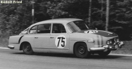 Adolf Vermirovsky i Stanislav Hajdusek – Tatra T2-603.