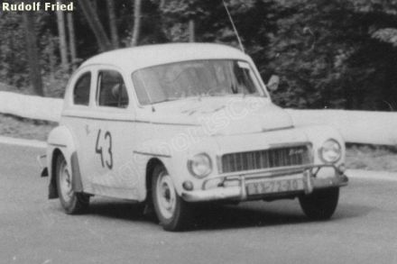 Milan Brož i Antonin Kolář – Volvo PV 544S.