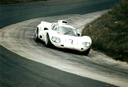 Jo Bonnier i Phil Hill - Chaparral 2D Chevrolet.