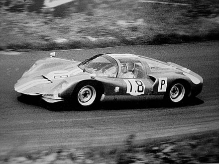 Jo Siffert i Charles Vögele – Porsche 906.