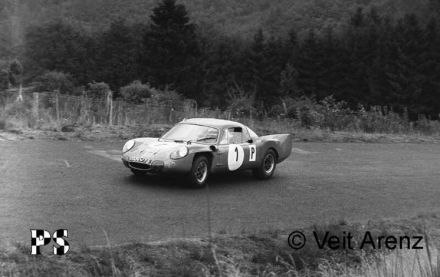 Roger Delageneste – Renault Alpine A 210.