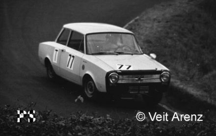 Detlef Reiff – Glas 1304 TS.