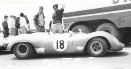 Skip Barber – Brabham BT8.
