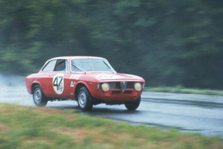 Howard Hanna i Erika Rhone - Alfa Romeo 1600 GTA.