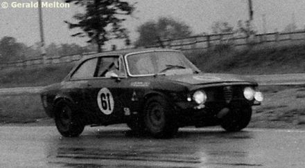 Ron Hunter i Noel Armstrong – Alfa Romeo 1600 GTA.