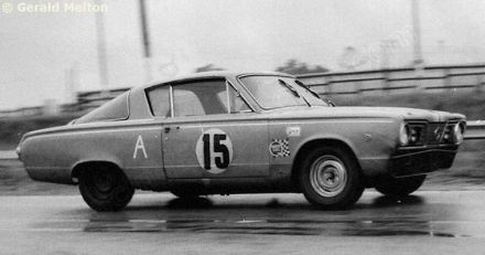 Bruce Jennings i Ron Hissom – Plymouth Barracuda.