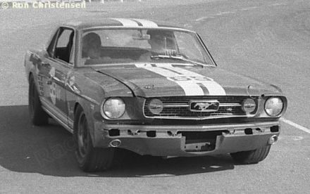 Don Pike i Scooter Patrick – Ford Mustang.