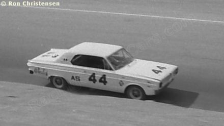 Bob Tullius i Tony Adamowicz – Dodge Dart.