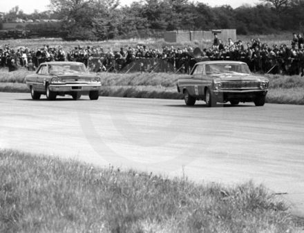 Nr.53.John Whitmore – Ford Falcon Sprint.