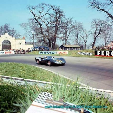Peter Sadler – Lotus 30 Ford.