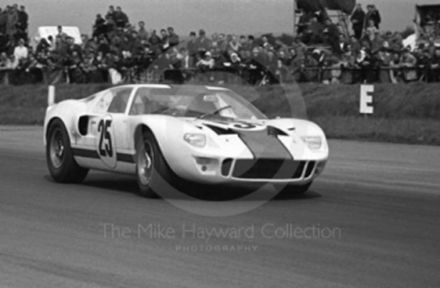 Skip Scott – Ford GT 40.