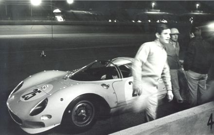 Lucien Bianchi, Gerard Langlois von Ophem, Jean Blaton i Jacky Ickx - Ferrari 365 P2.