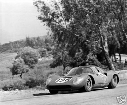 Jean Guichet i Giancarlo Baghetti – Ferrari Dino 206 S.