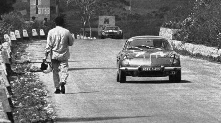 Jean-Pierre Hanrioud i Jean-François Piot – Alpine Renault A110.