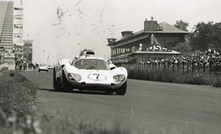 Jo Bonnier i Phil Hill - Chaparral 2D Chevrolet.