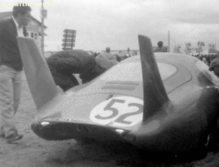 CD SP 66 Peugeot załogi Pierre Lelong i Alain Bertaut.