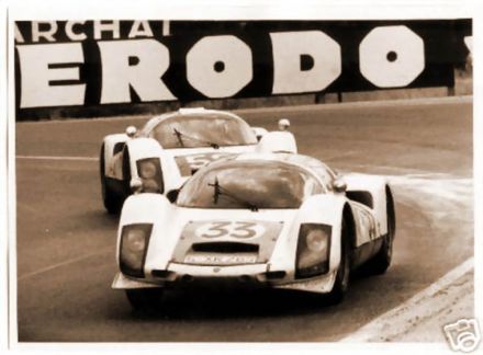 Peter Gregg i Sten Axelsson - Porsche 906.