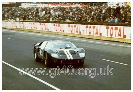 Bruce McLaren i Chris Amon - Ford Mk.II.