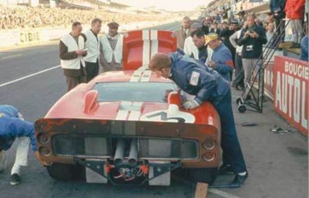 Dan Gurney i Jerry Grant - Ford Mk.II.
