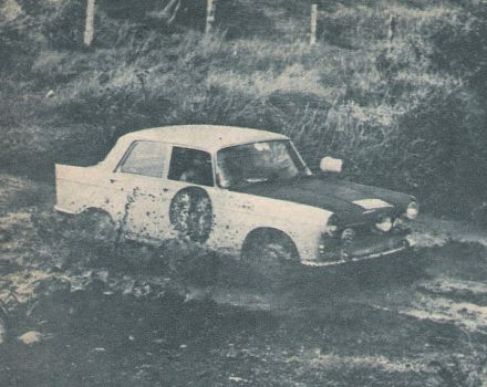 Bert Shankland i Chris Rothwell – Peugeot 404 Injection.