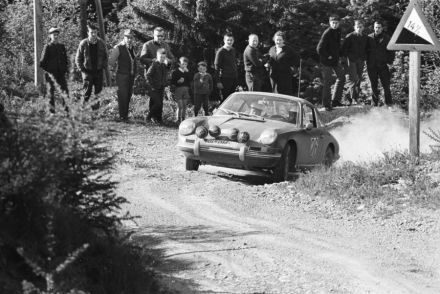 Wilfried Gass i Gert Frey – Porsche 911S. 