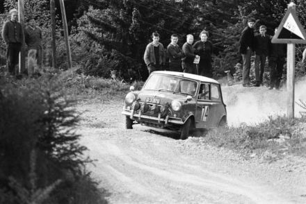 BMC Mini Cooper.