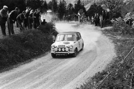 BMC Mini Cooper.