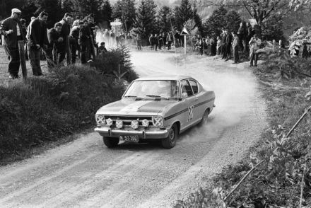 Opel Kadett coupe.