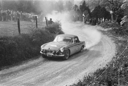 MG MGB.