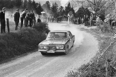 Ford Taunus 12M.