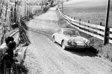 Gunther Wallrabenstein i W.Bretthauer – Porsche 911S.
