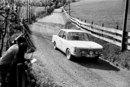 BMW 2000 Ti.