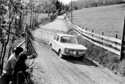 BMW 2000 Ti.