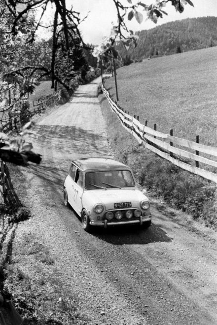 BMC Mini Cooper.