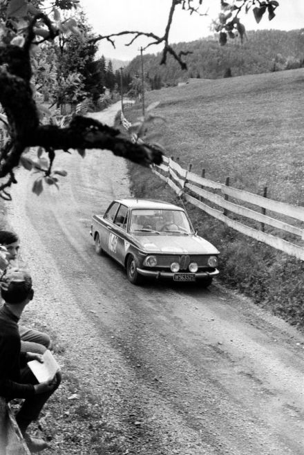 BMW 1600.