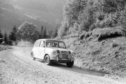 BMC Mini Cooper.