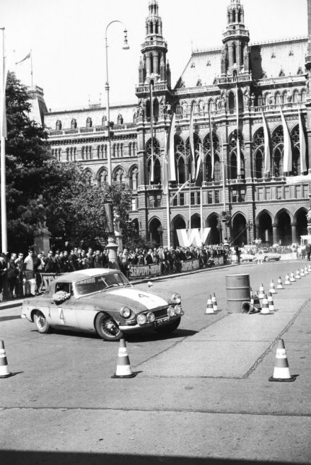 MG MGB.