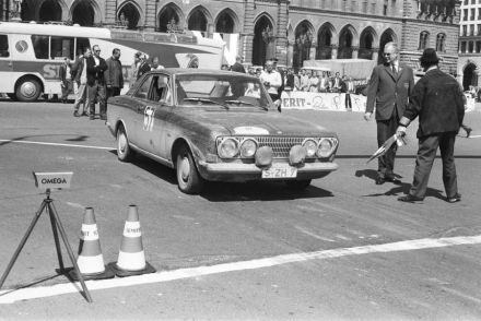 Ford Taunus 12M.