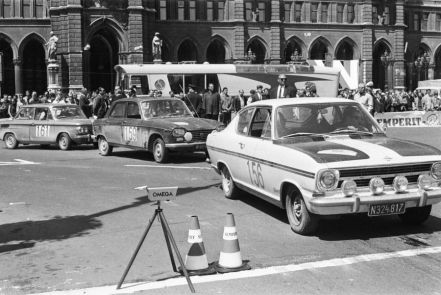 Opel Kadett coupe.