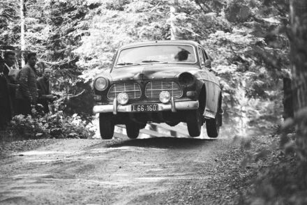 Volvo 122.