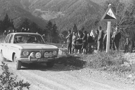 BMW 2000 Ti.