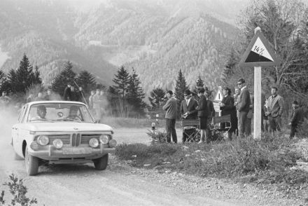BMW 2000 Ti.